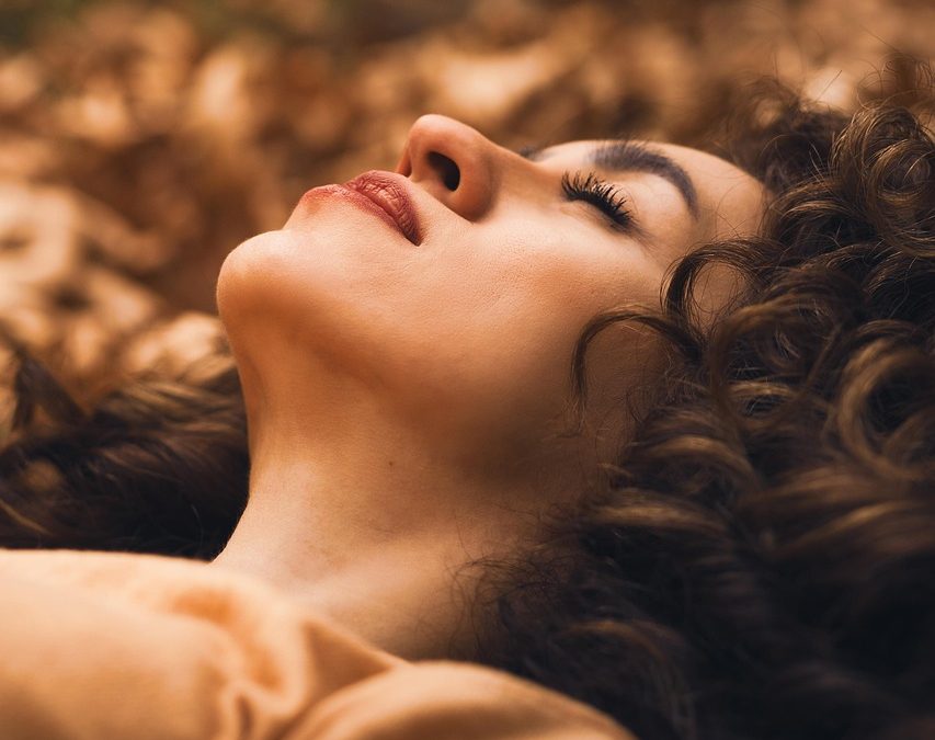 Automne : Les pièces à avoir dans son dressing cette saison